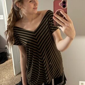 liz & co. Black and Brown Striped Top